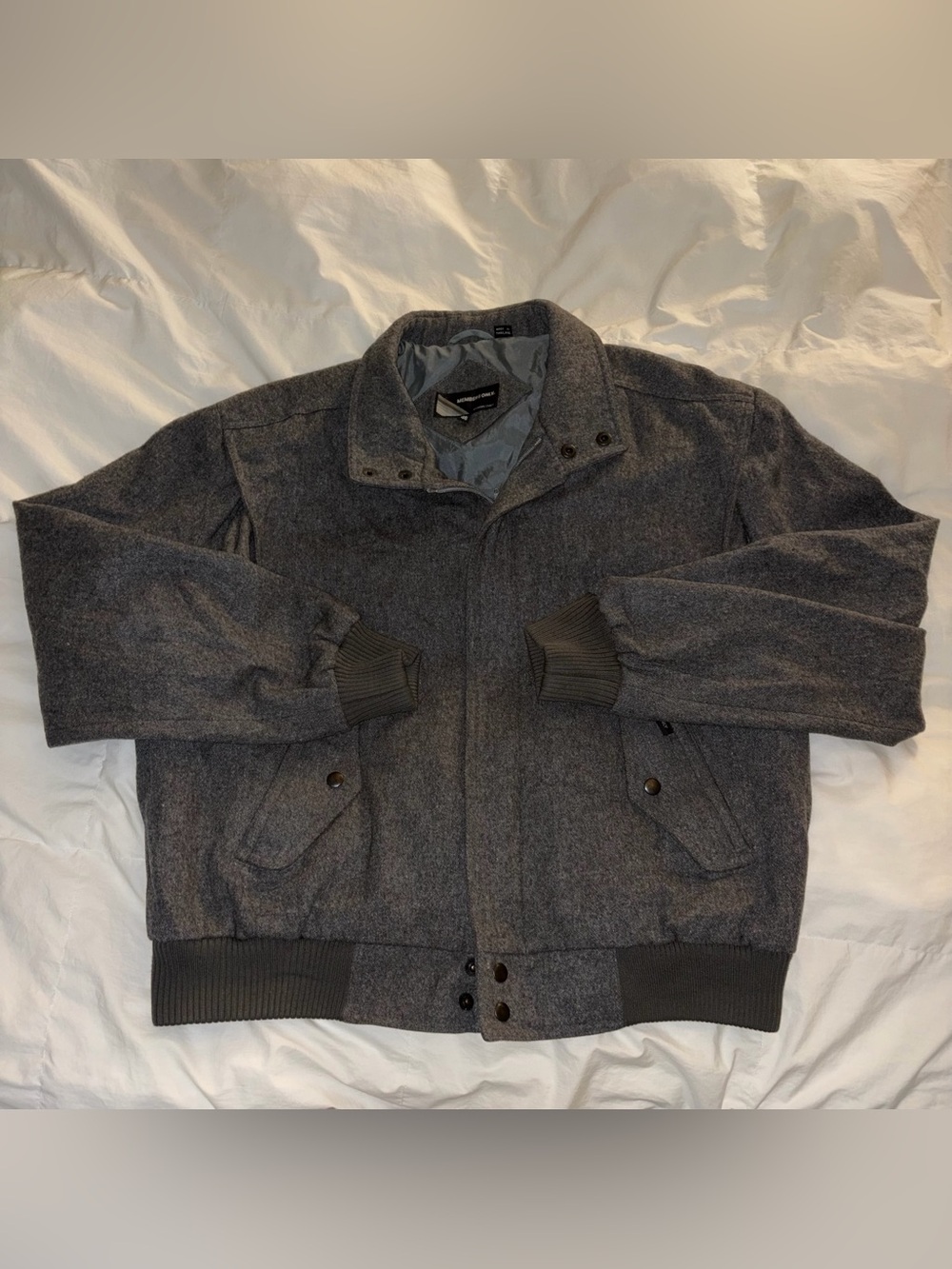 Vintage Members Only 80s Gray Wool
Bomber Jacket size 46